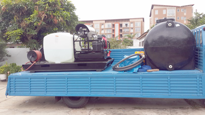Hot Water Jetter in Flatbed